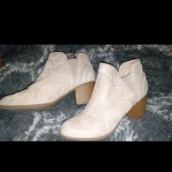 Woman's indigo rd.ankle boots - Picture 2 of 5